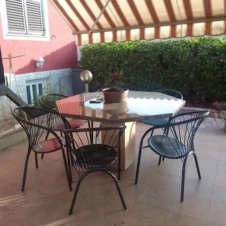 Apartment Sapienti Sat Pula
